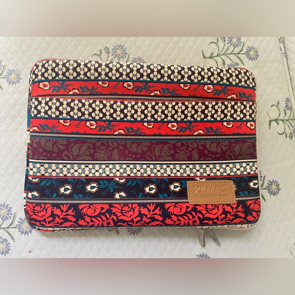 Kinmac Laptop/Tablet Sleeve, Boho Floral 9”x13”